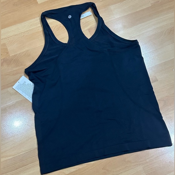 Brand New Lululemon Swiftly Tank in True Navy - Picture 1 of 9